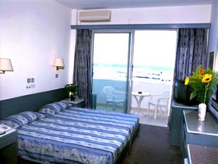 Achillion Palace Hotel Retimno
